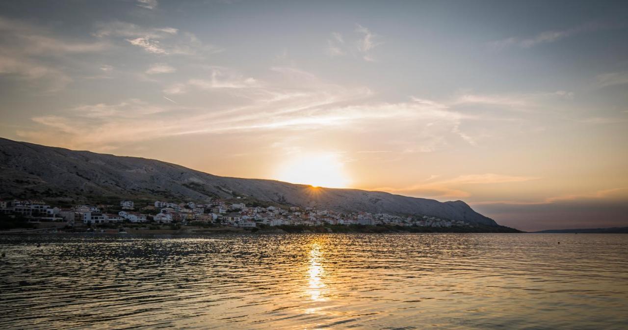 Apartmani Mabele Pag Town Bagian luar foto